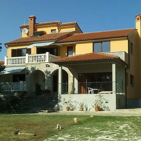 Apartman Lili