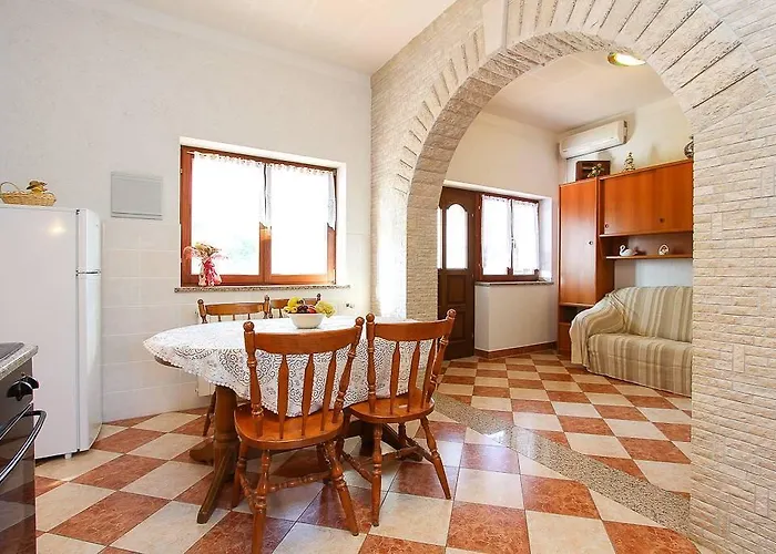 Lili 아파트 메덜린